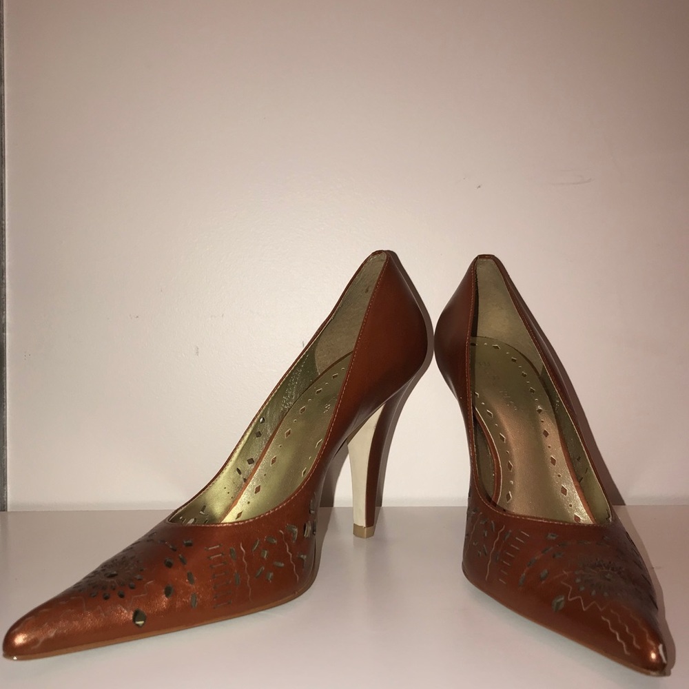 BCBG girls size 7.5